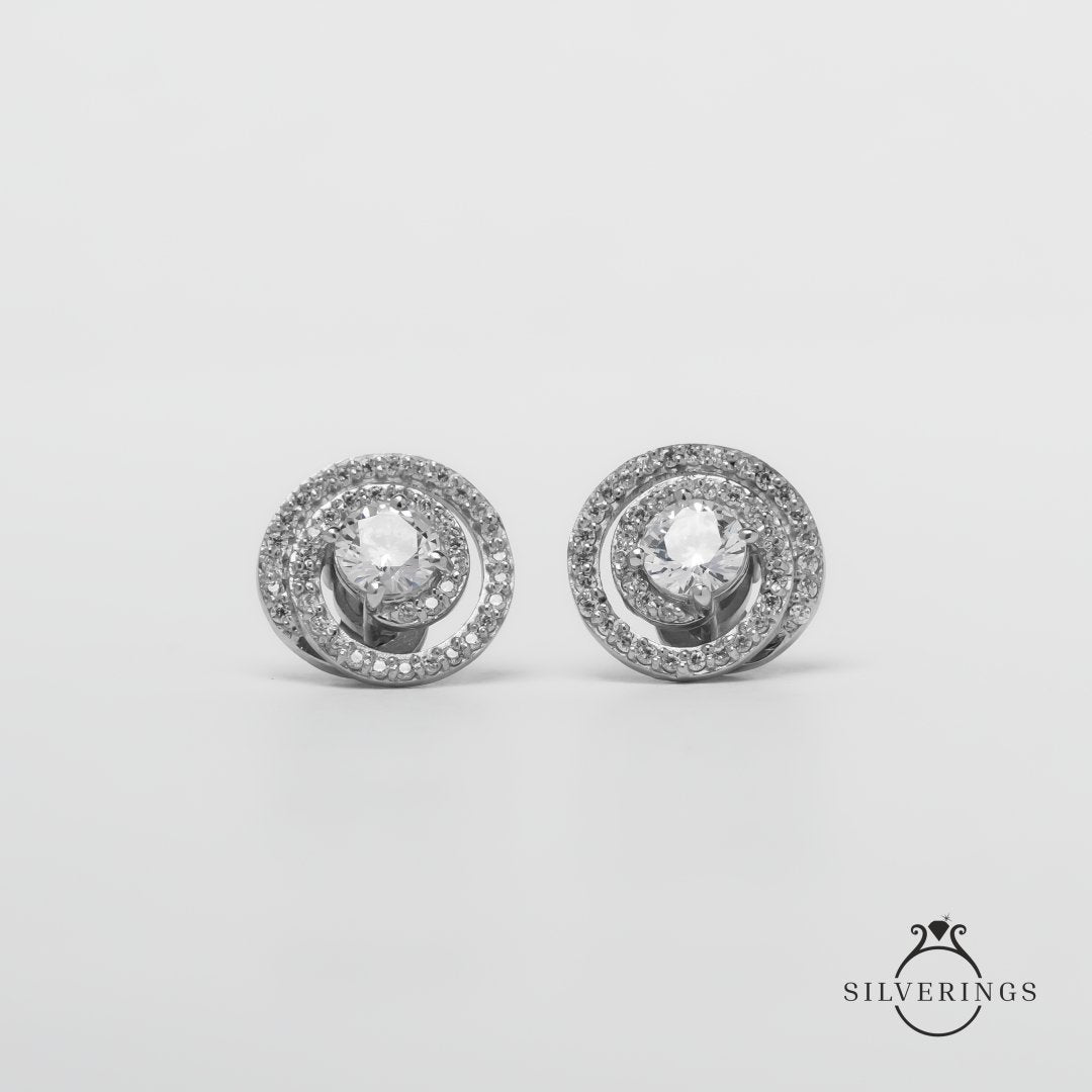 Solitaire Queen Gold Studs - Silverings